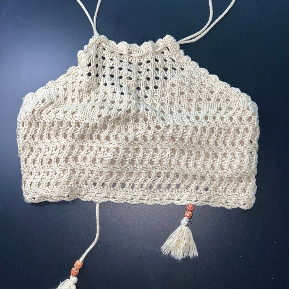 VICI Cream Cropped Crochet Halter Top with Beads Size XL EUC festival boho